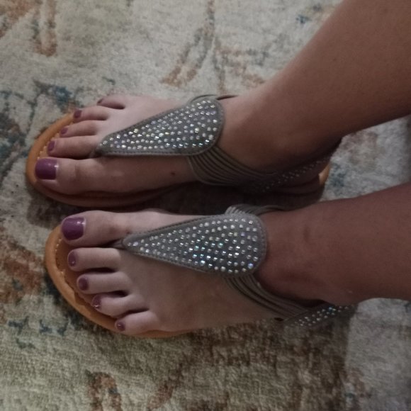 Gray Studded Super Comfy Sparkly Summer Sandals - Picture 1 of 2